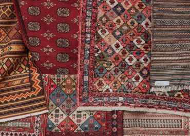 Oriental Rugs Vs Persian Rugs – What’s The Difference?